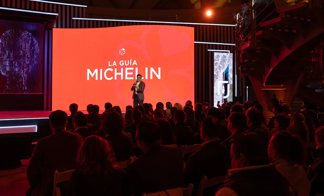 Presentación en Ámbar